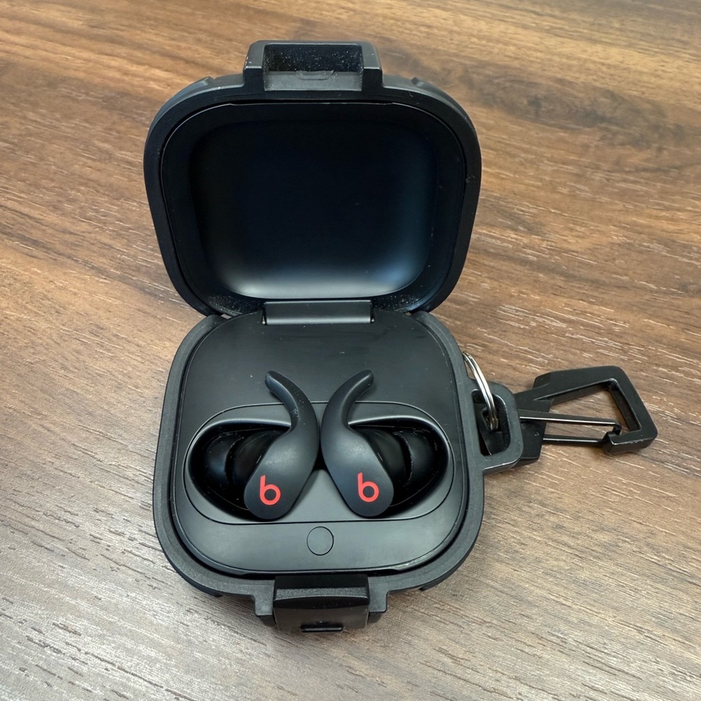 Beats by Dre Black Earbud Headphones